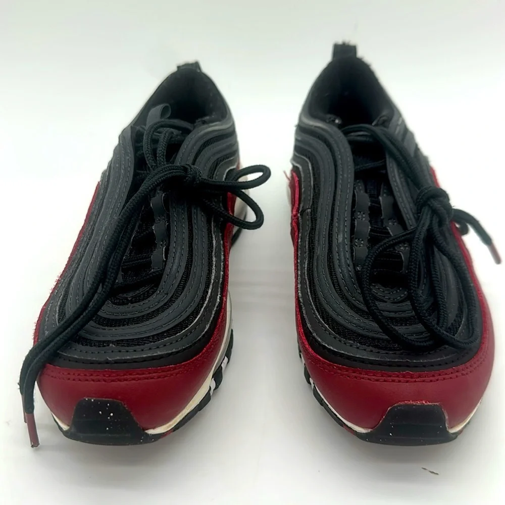 Nike Air Max 97 Team Red Antracite Black 921522-600 Size 4.0 Youth